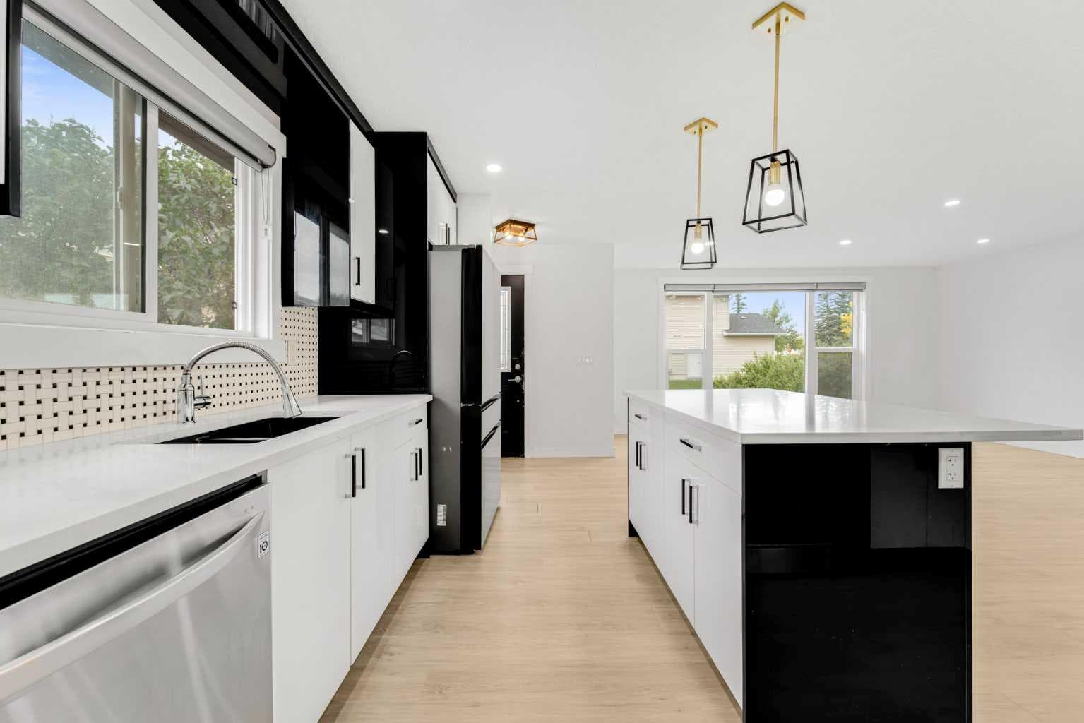 124 Castlebrook Road NE