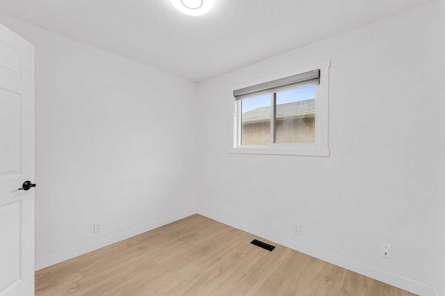 124 Castlebrook Road NE