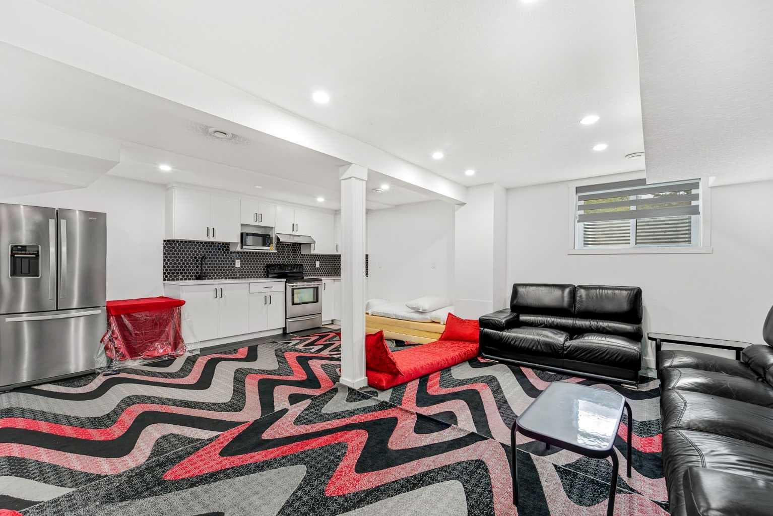 124 Castlebrook Road NE