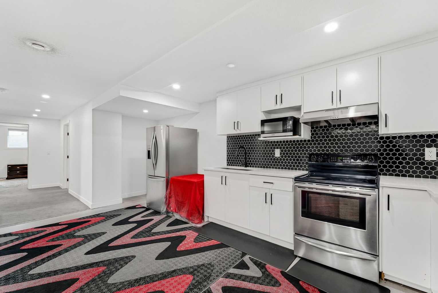 124 Castlebrook Road NE