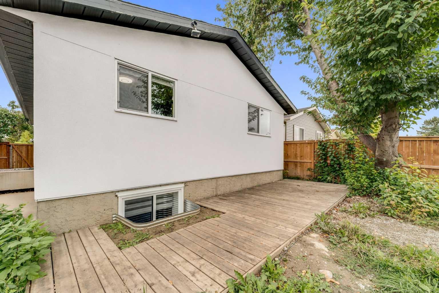 124 Castlebrook Road NE