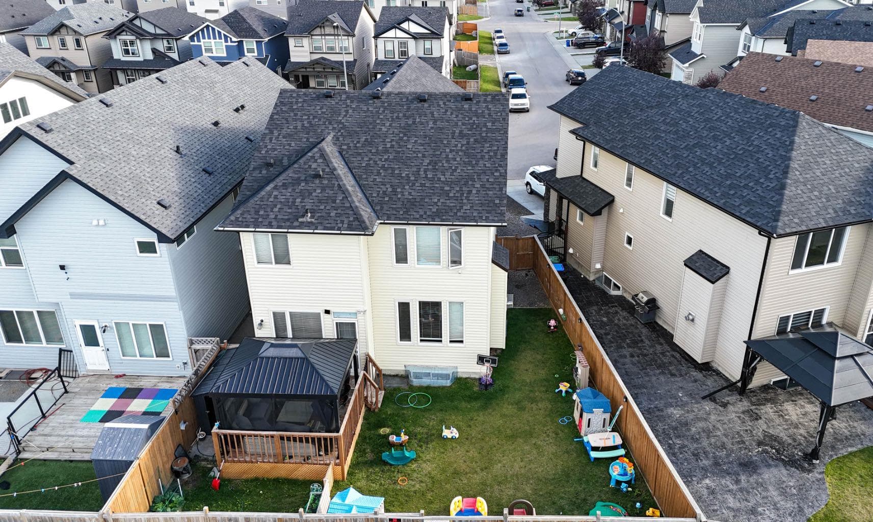 48 Skyview Point Terrace NE
