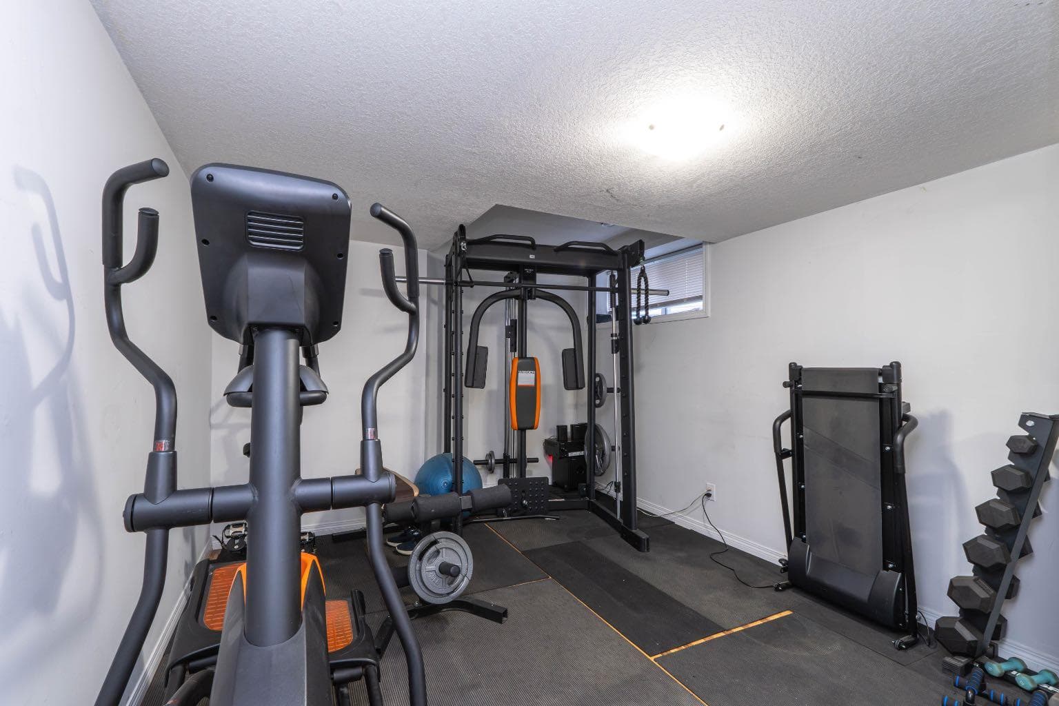 48 Skyview Point Terrace NE