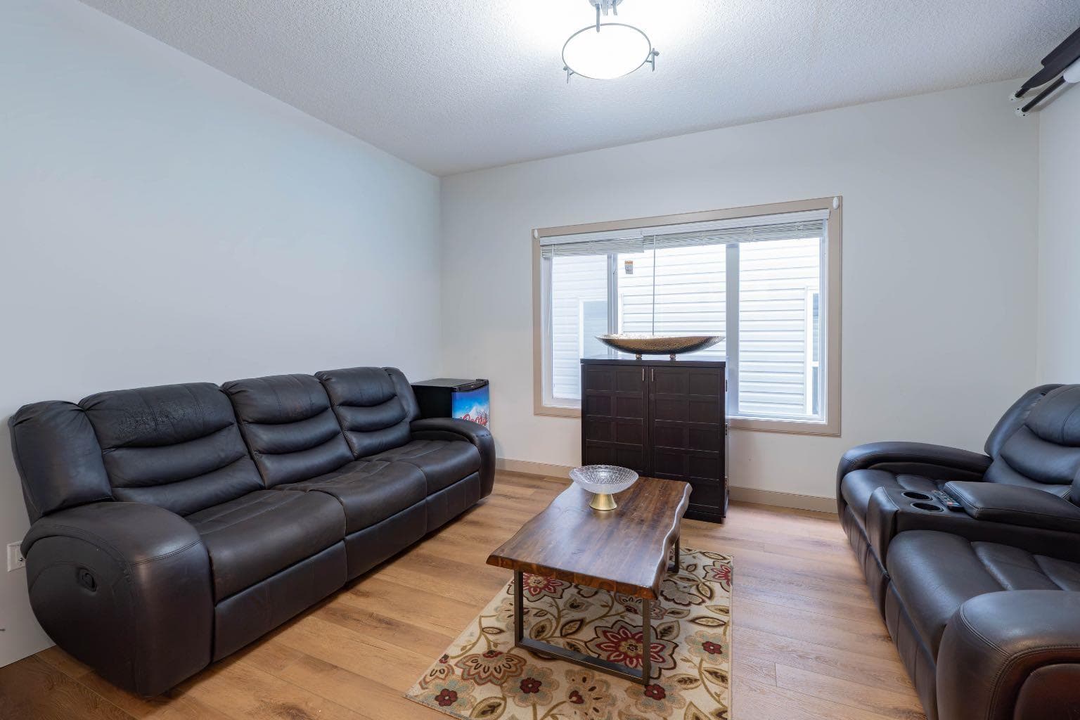 48 Skyview Point Terrace NE