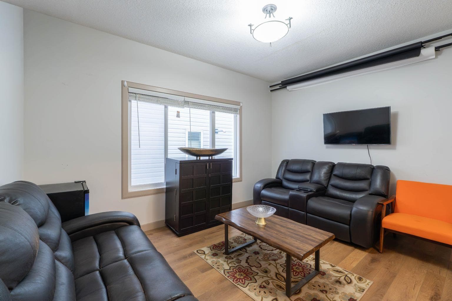 48 Skyview Point Terrace NE