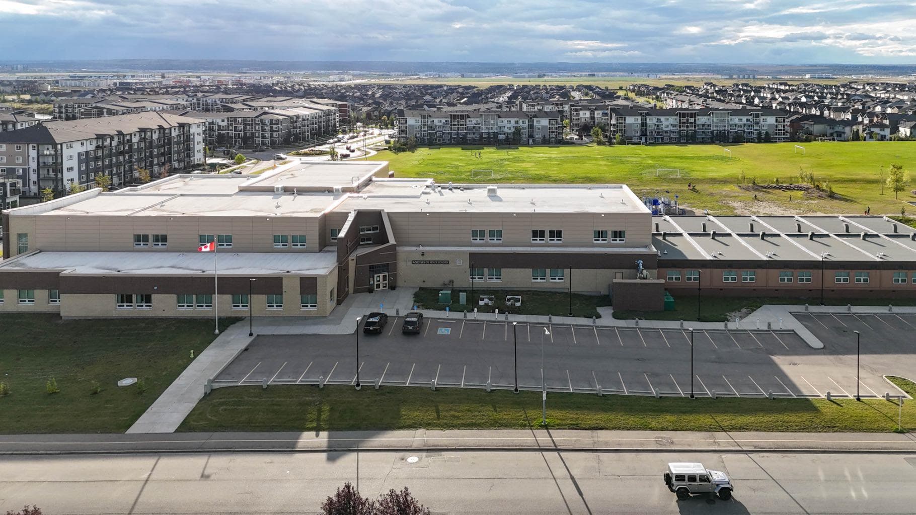 48 Skyview Point Terrace NE