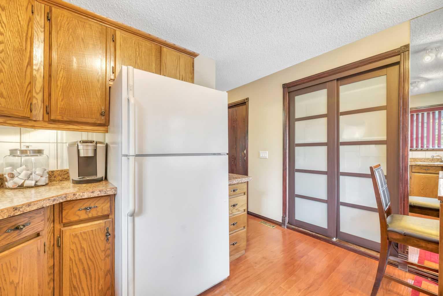 65, 70 Beacham Way NW