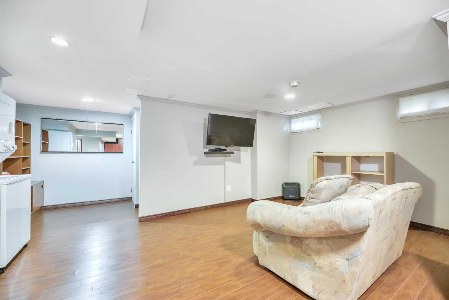 65, 70 Beacham Way NW