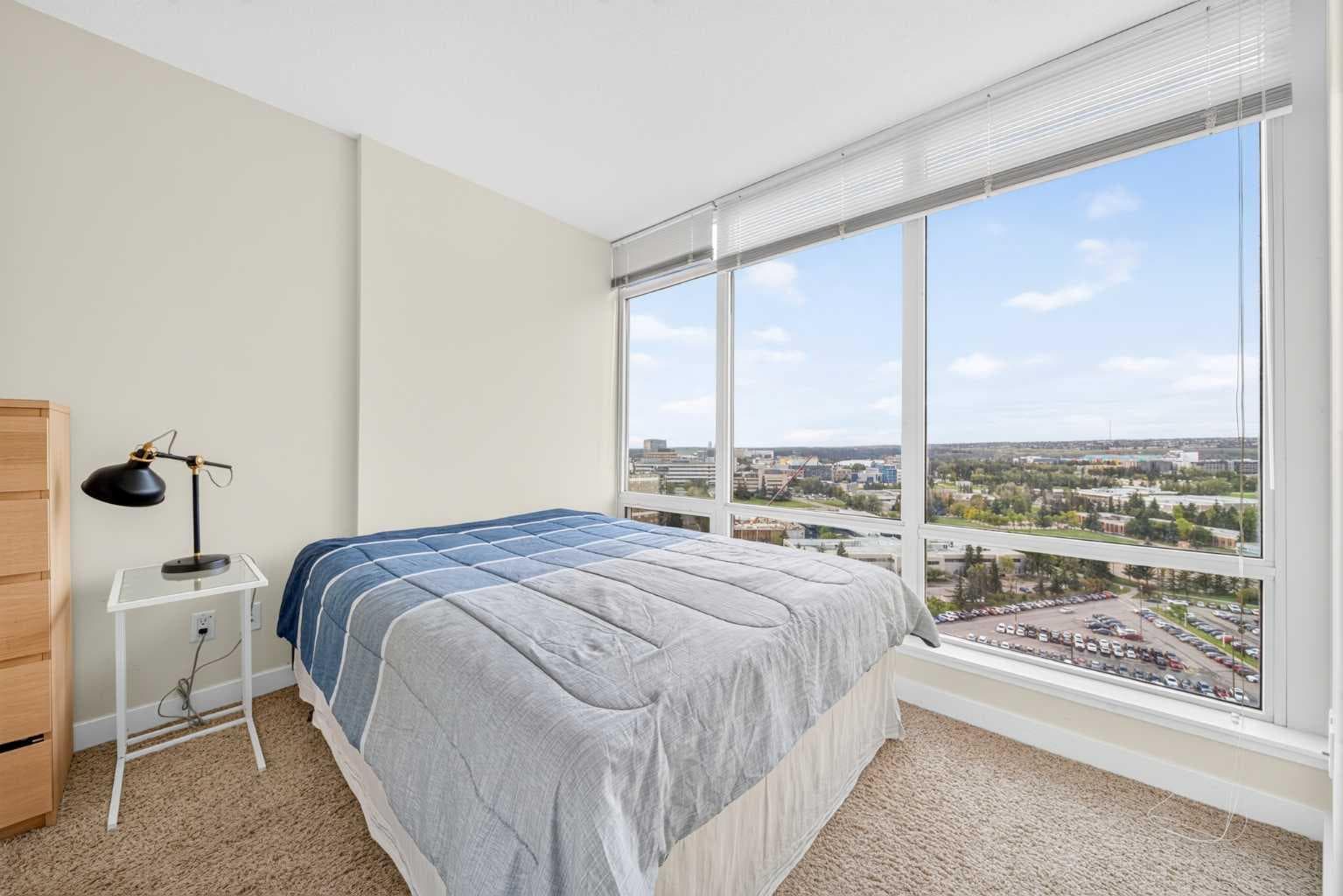 1806, 3820 Brentwood Road NW