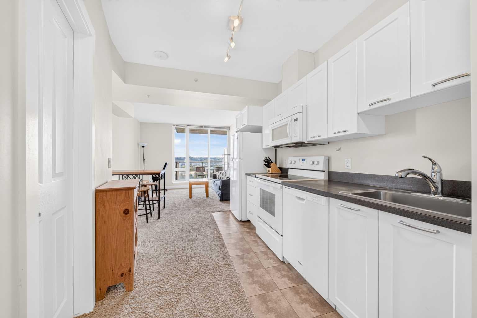 1806, 3820 Brentwood Road NW