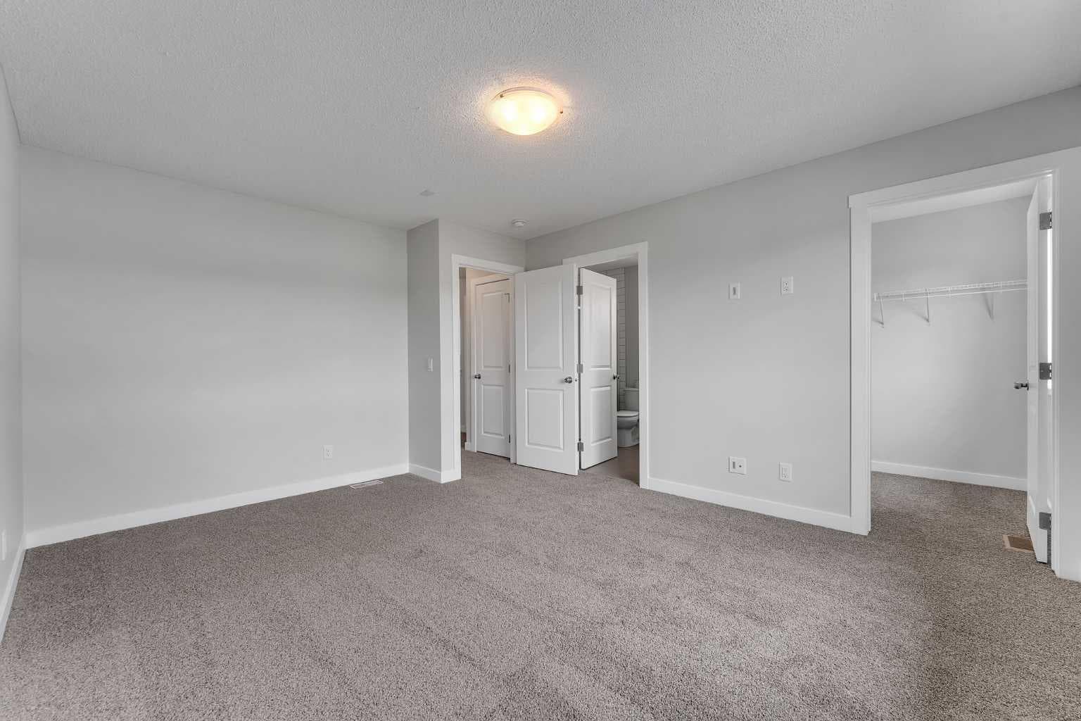 822, 826, 830, 834 Wolf Willow Boulevard SE