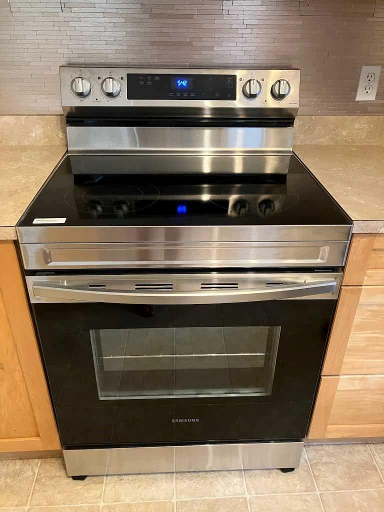 206, 80 Panatella Landing NW