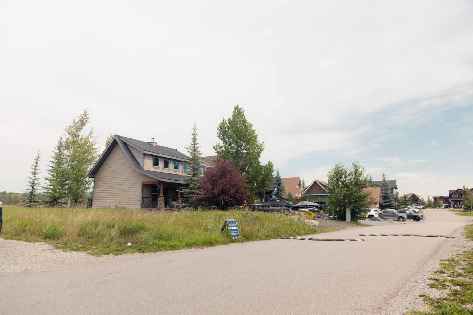 236 Cottage Club Crescent 