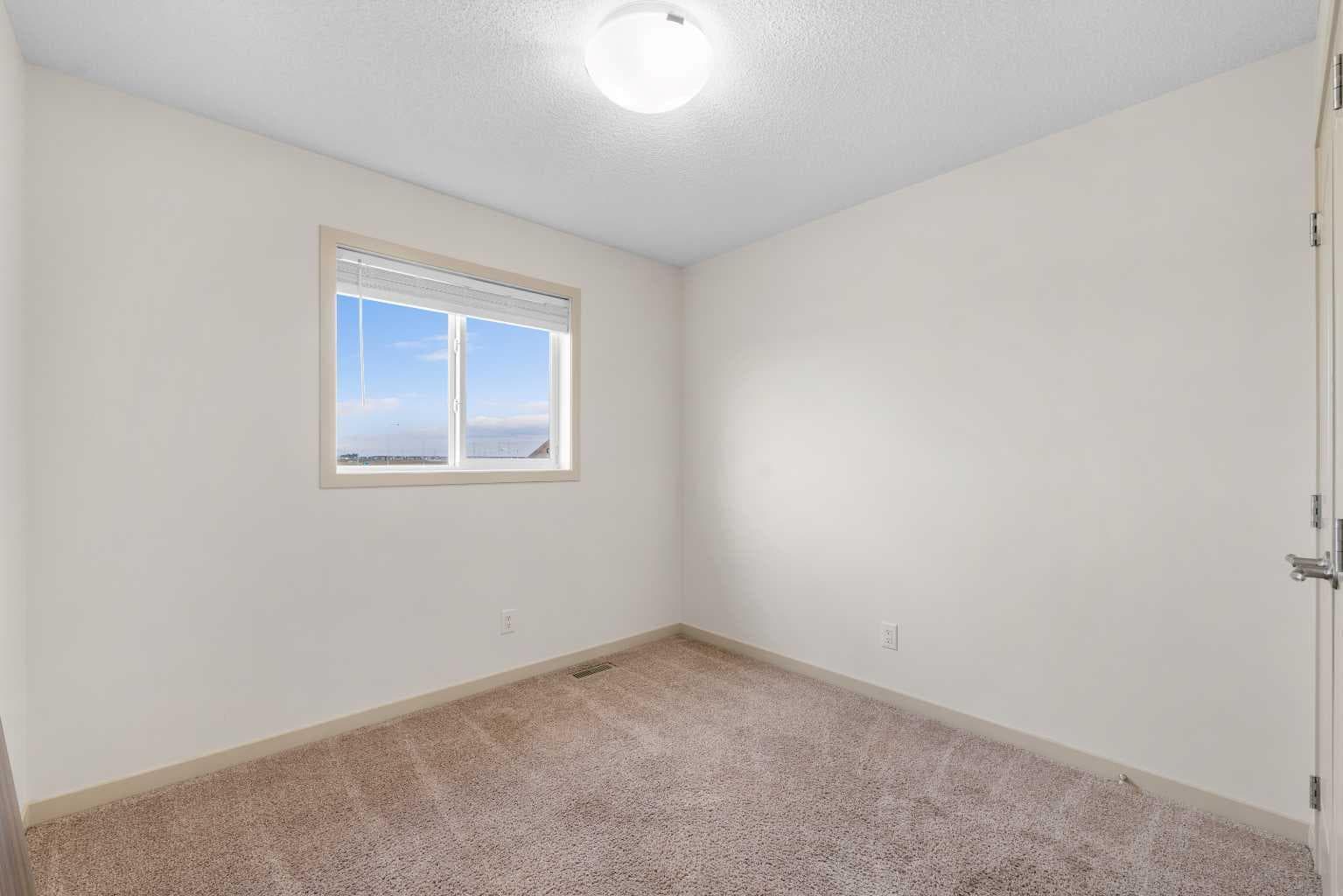 107 MASTERS Heights SE