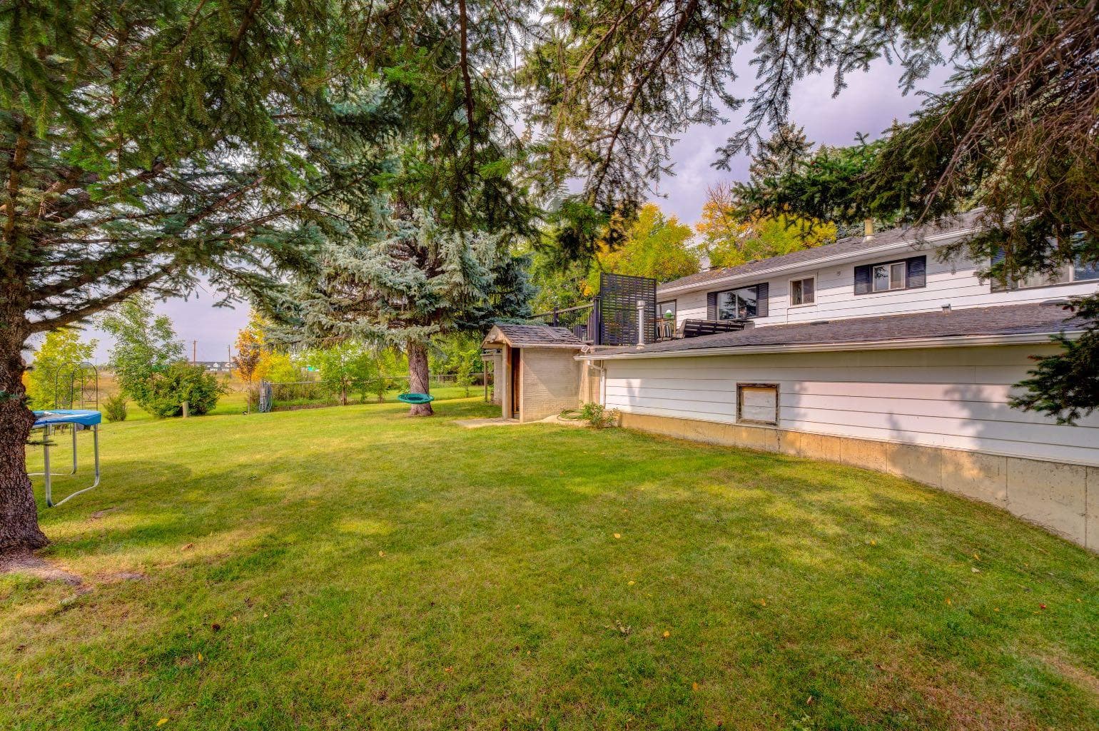 1153 East Lakeview Road 