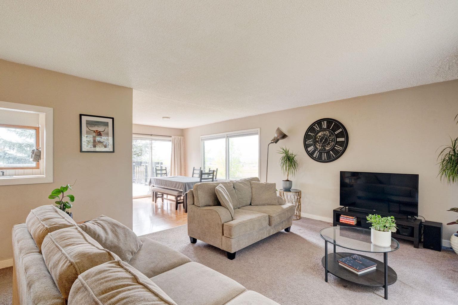 1153 East Lakeview Road 