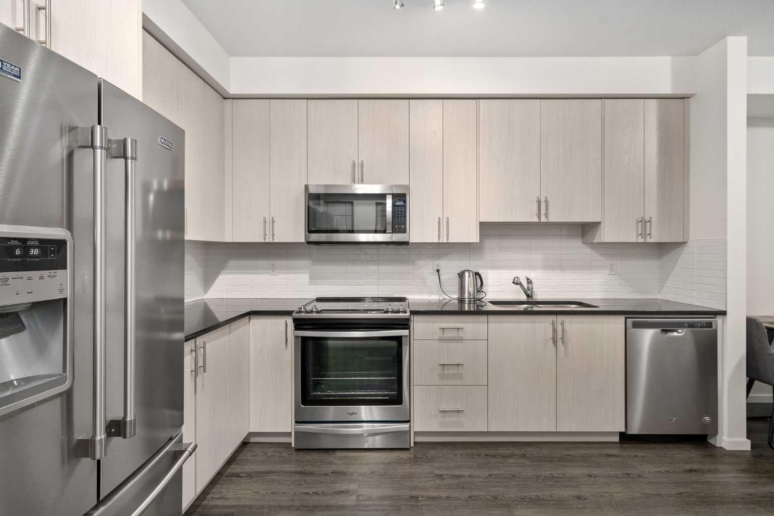 5201, 151 Legacy Main Street SE