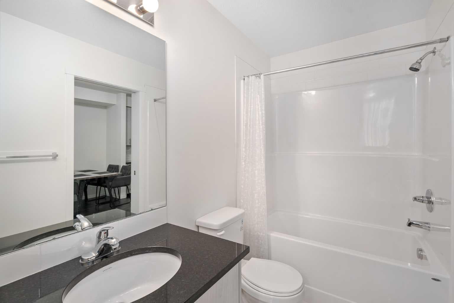 5201, 151 Legacy Main Street SE