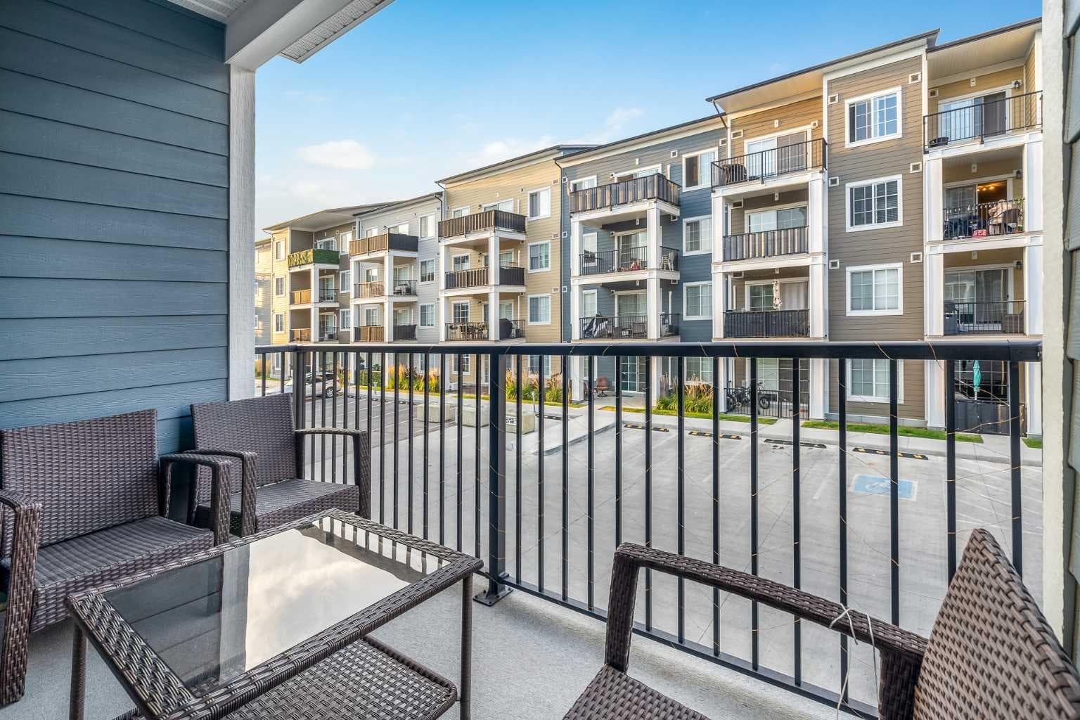 5201, 151 Legacy Main Street SE