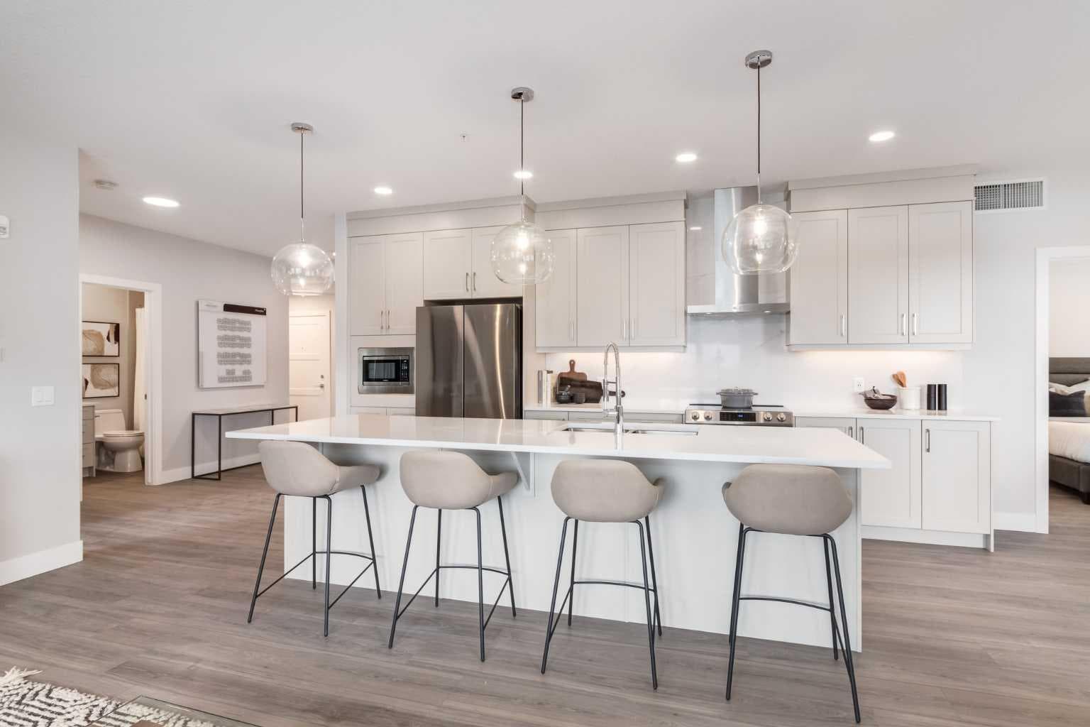 1112, 110 Greenbriar Place NW