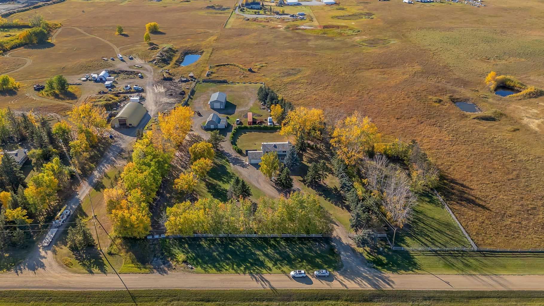233081 Glenmore View Road 