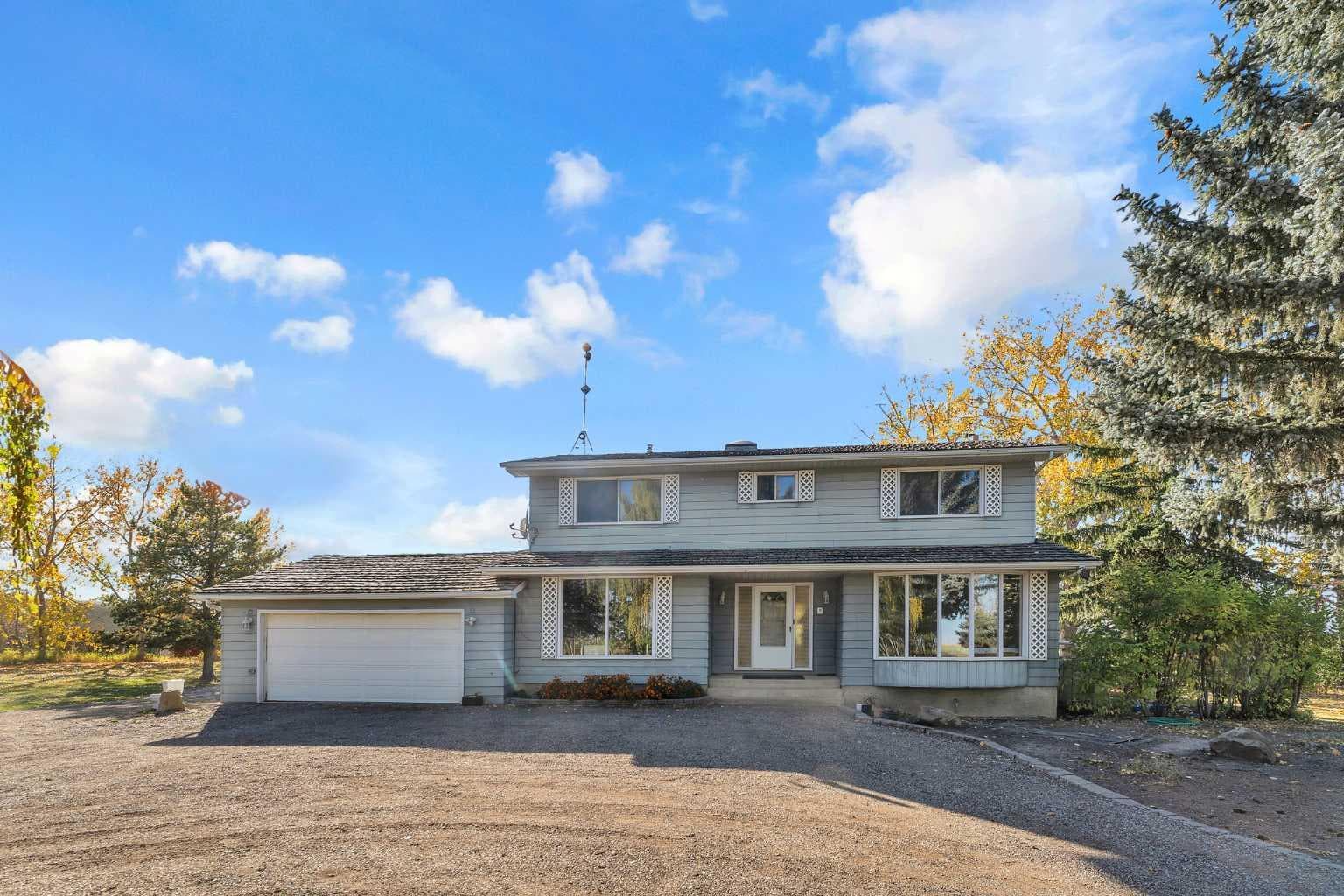233081 Glenmore View Road 