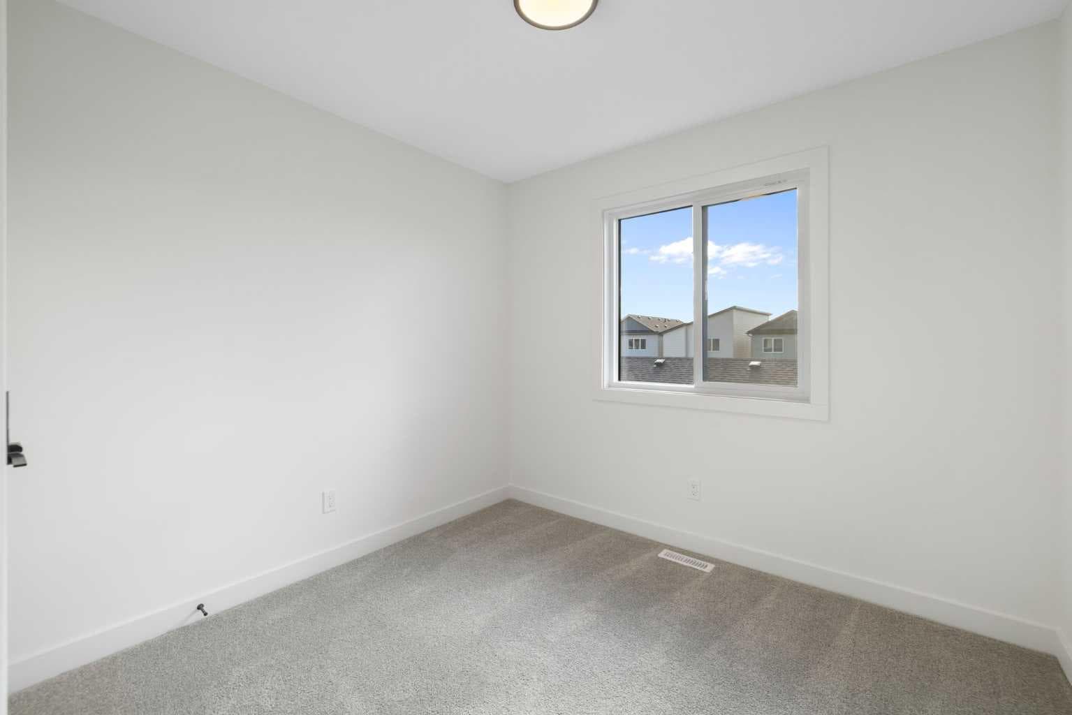 215 Belvedere Avenue SE