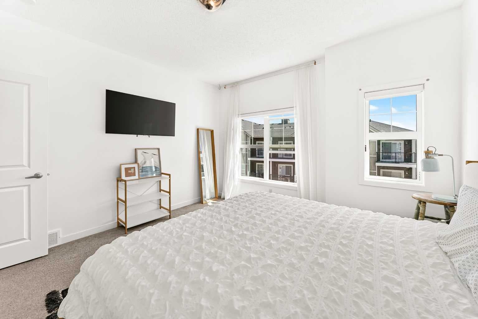 802, 250 Fireside View 