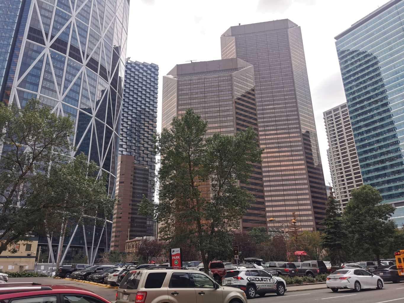 218, 328 Centre Street SE