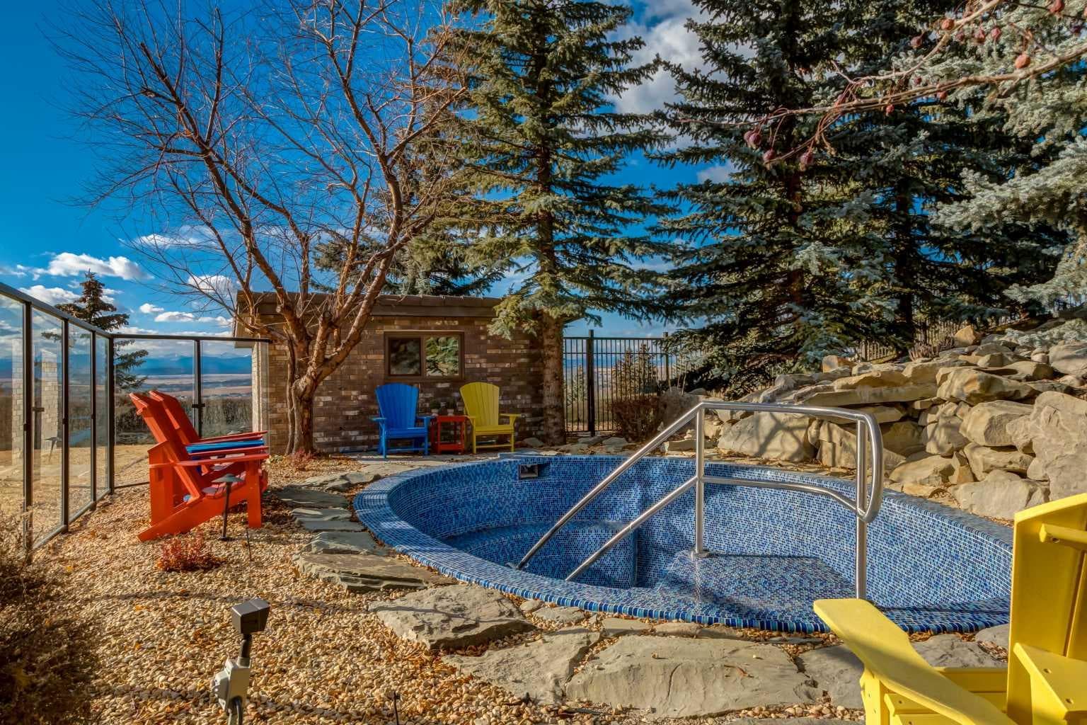 31 Pinnacle Ridge Drive SW
