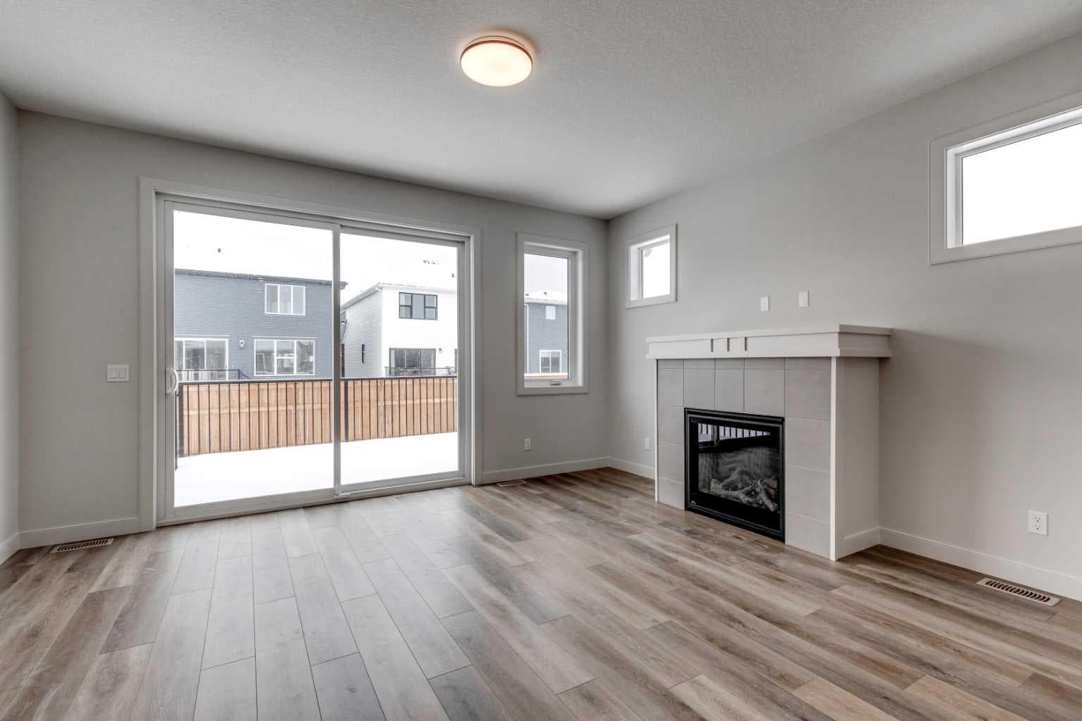 554 Rivercrest View 