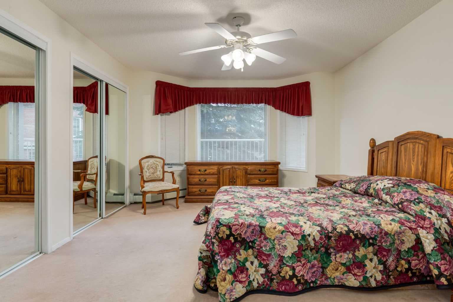 3204, 3204 Sienna Park Green SW