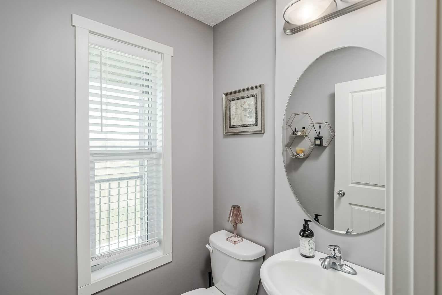 313 Copperpond Landing SE