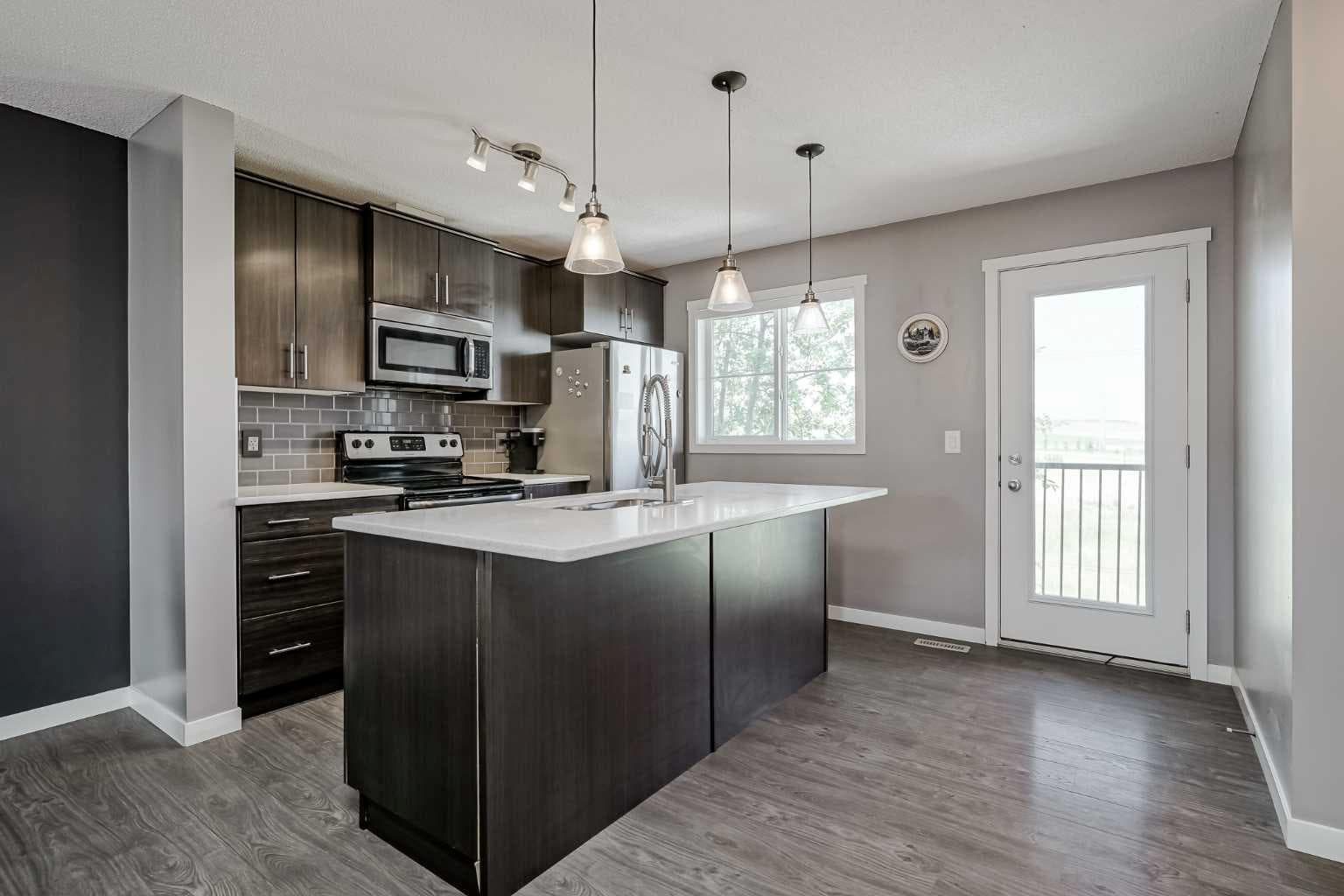 313 Copperpond Landing SE
