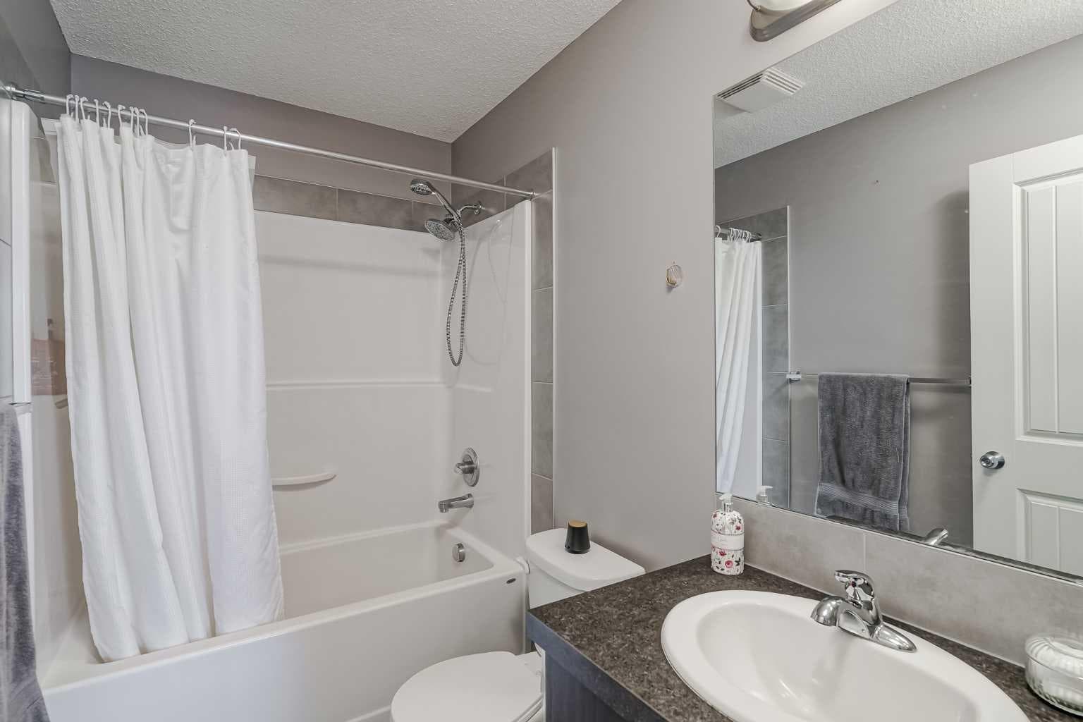 313 Copperpond Landing SE