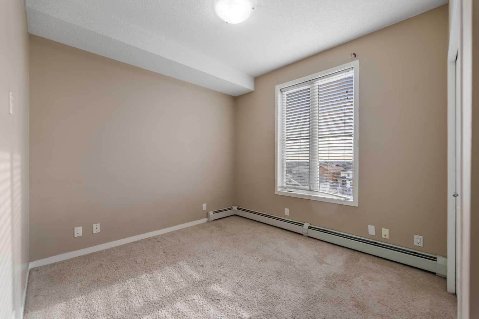 2420, 333 Taravista Drive NE