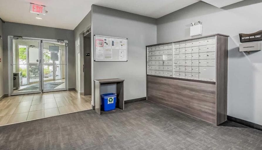 2420, 333 Taravista Drive NE
