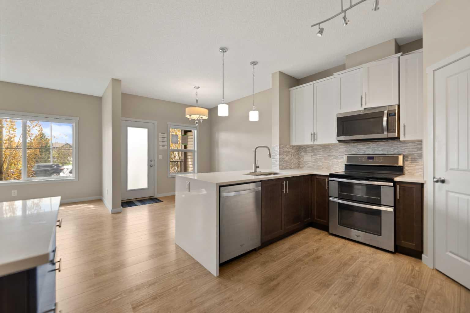 81 Copperpond Landing SE