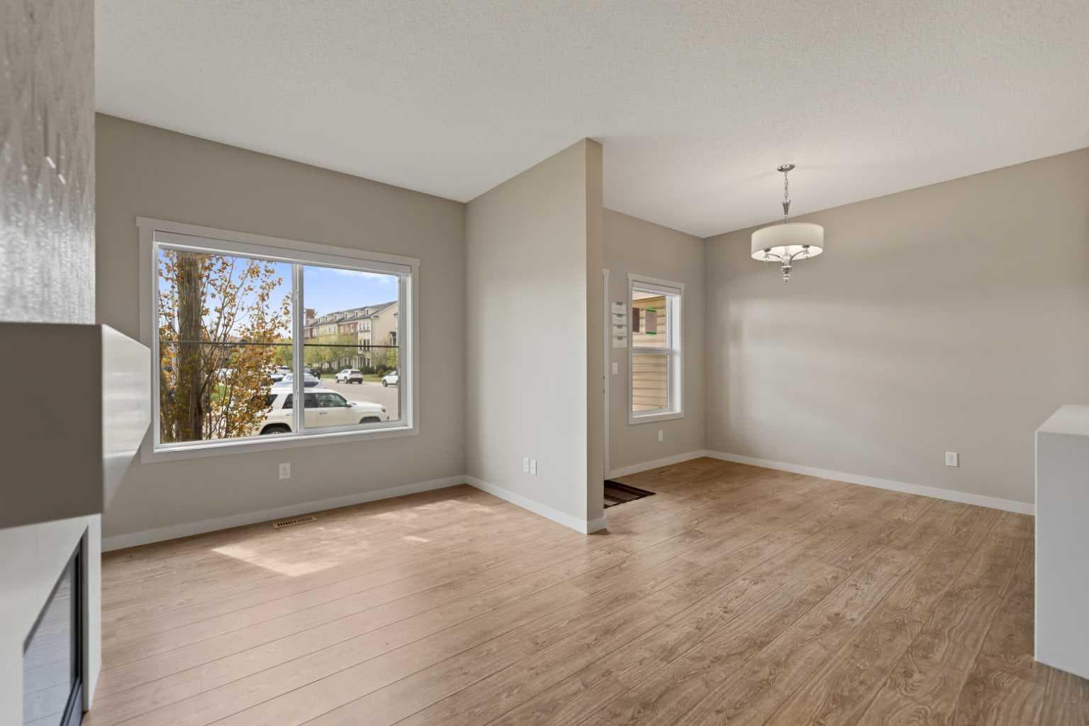 81 Copperpond Landing SE