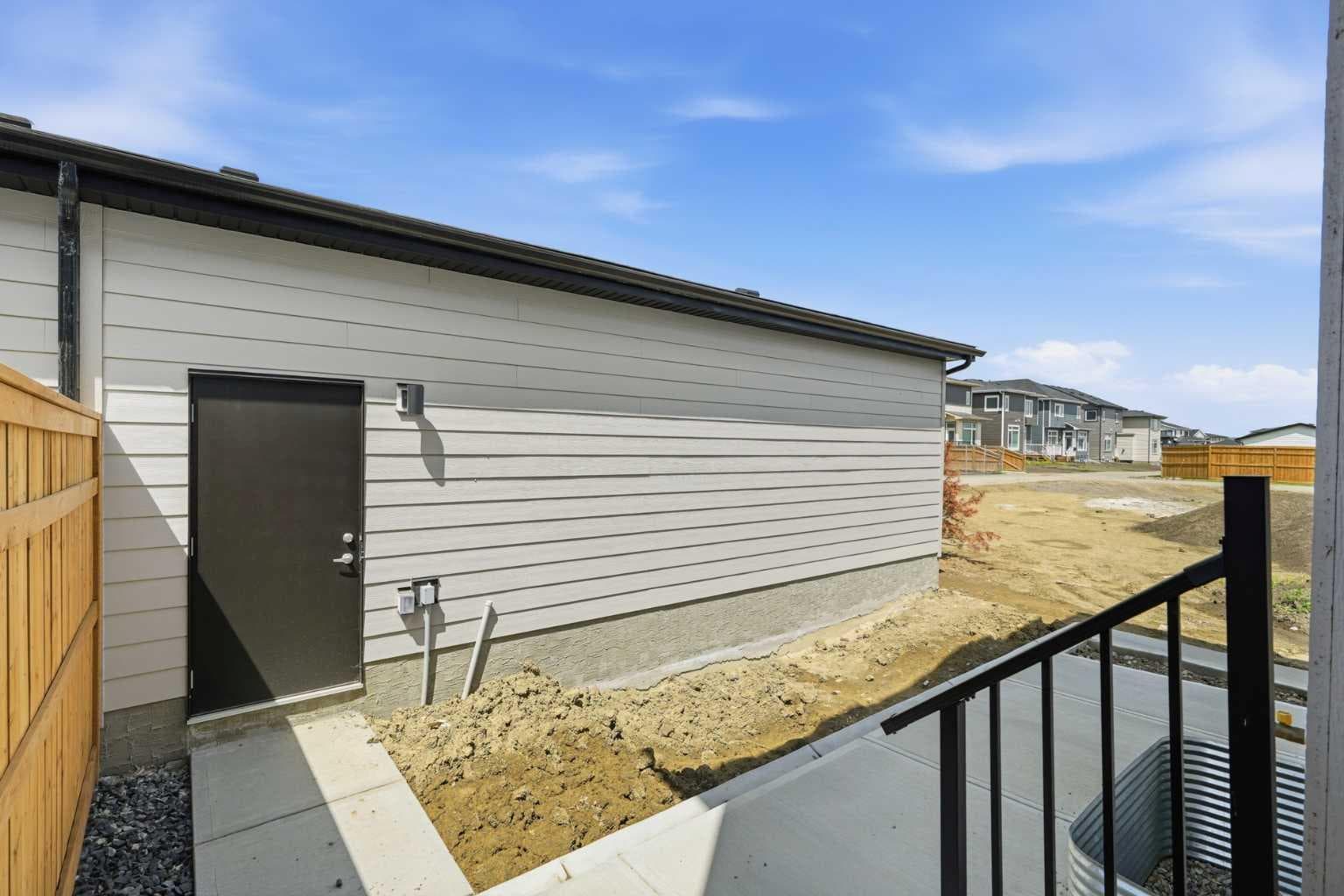 1125 Sailfin Heath  