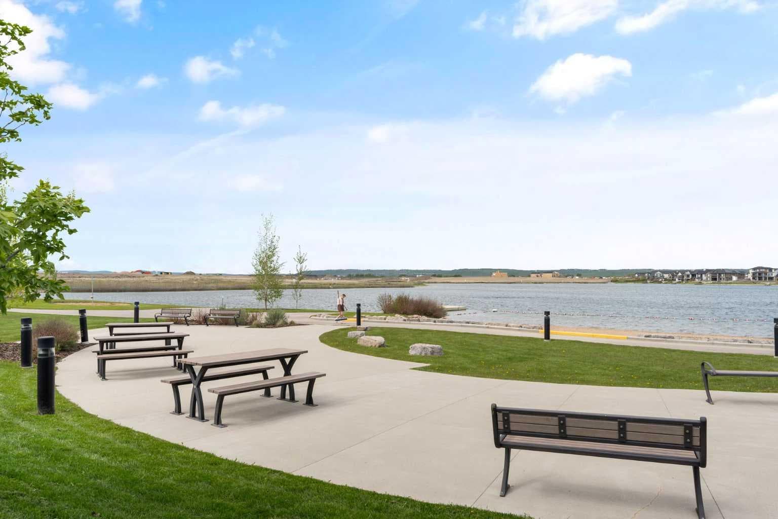 1125 Sailfin Heath  