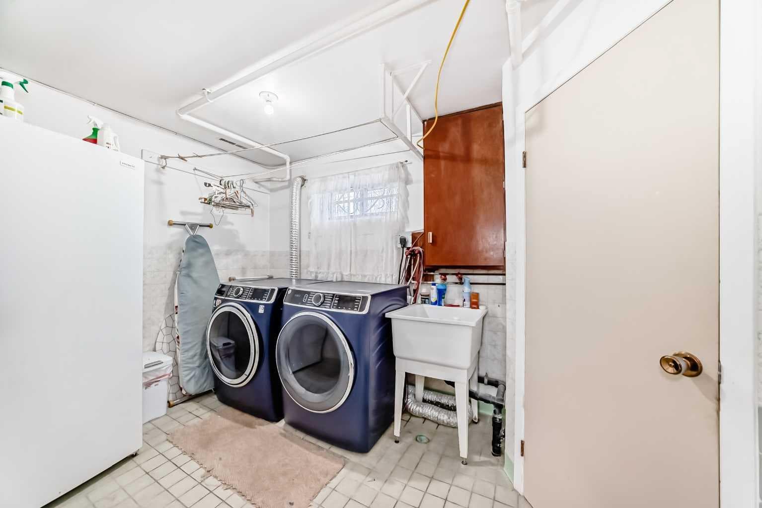 31 Fenton Road SE