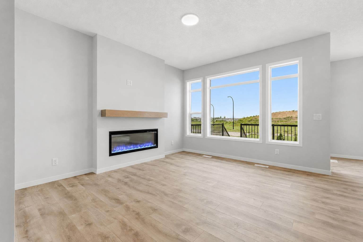 170 Herron Way NE