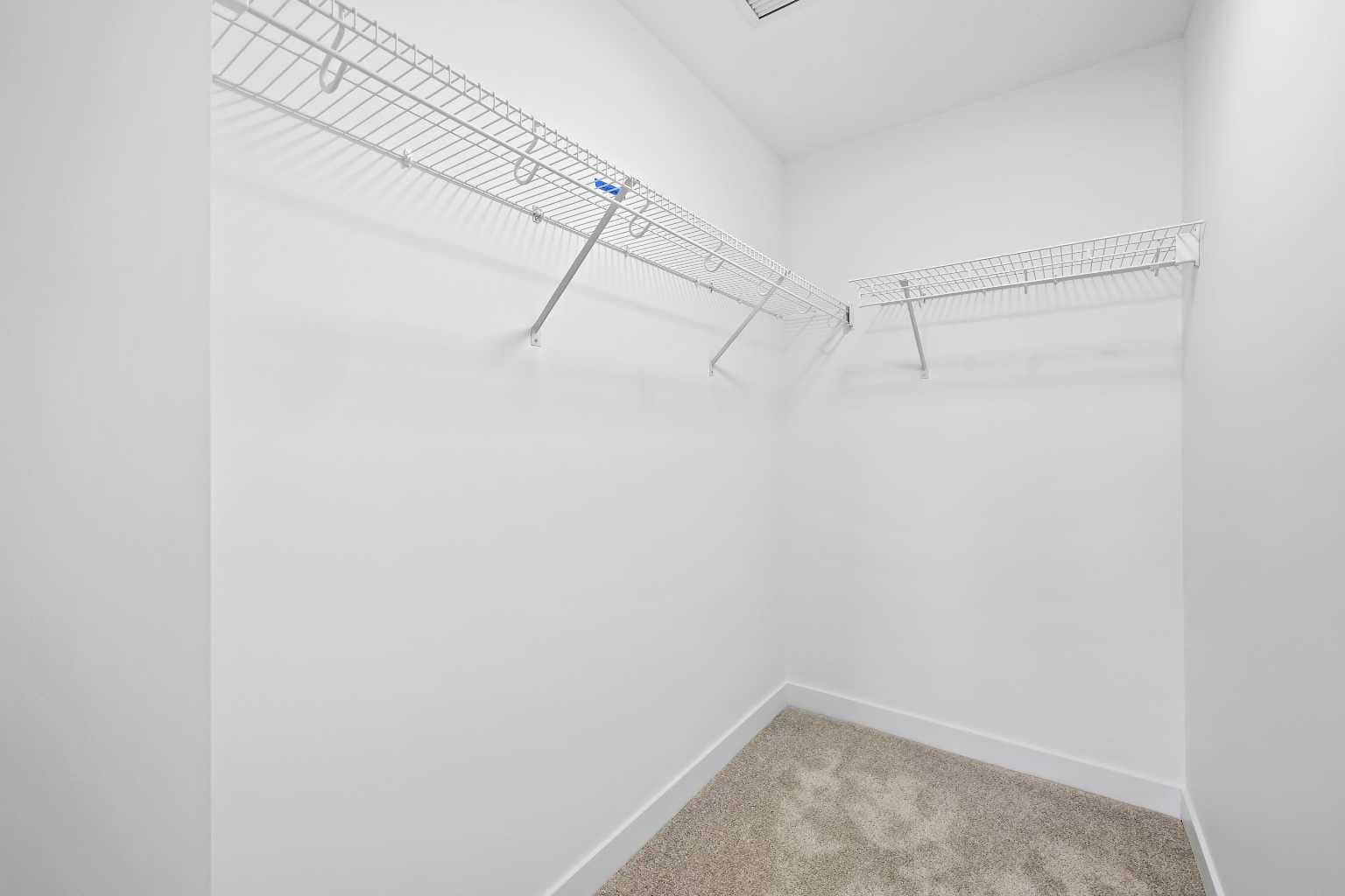 1116, 520 Reynolds Avenue SW