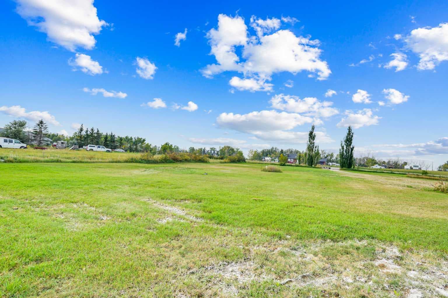 275113 TWP RD 240  