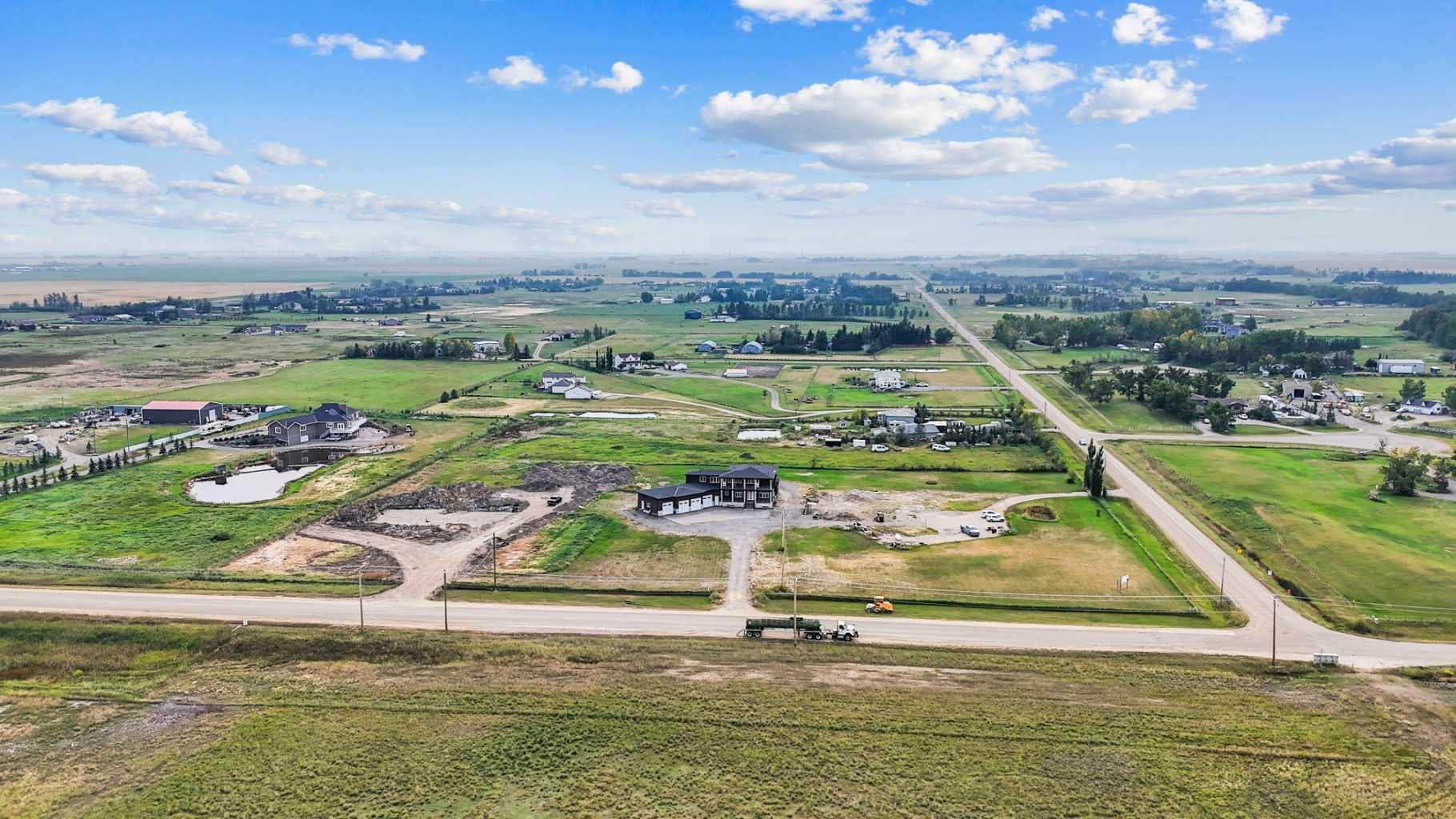 275113 TWP RD 240  