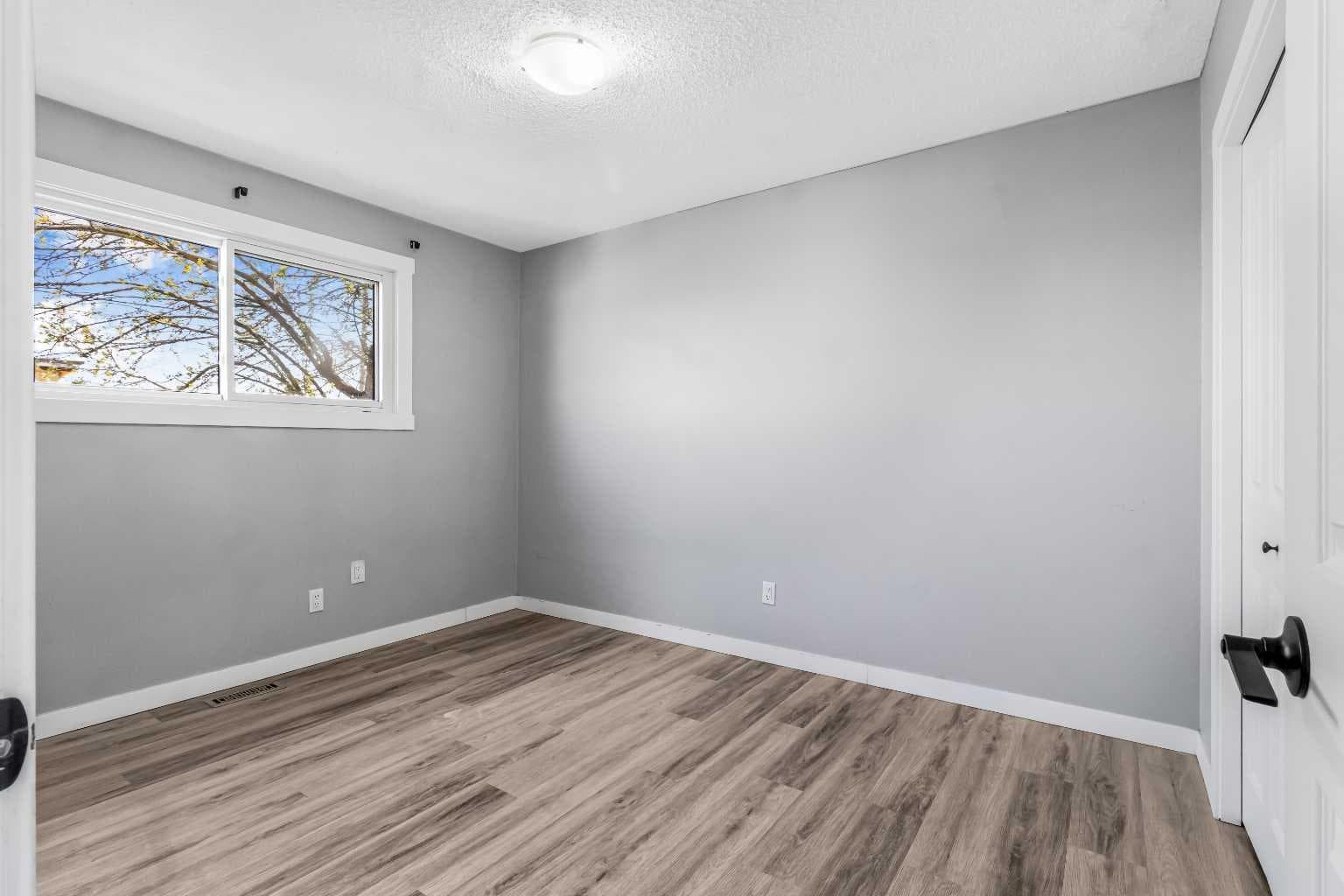 183 Penbrooke Close SE