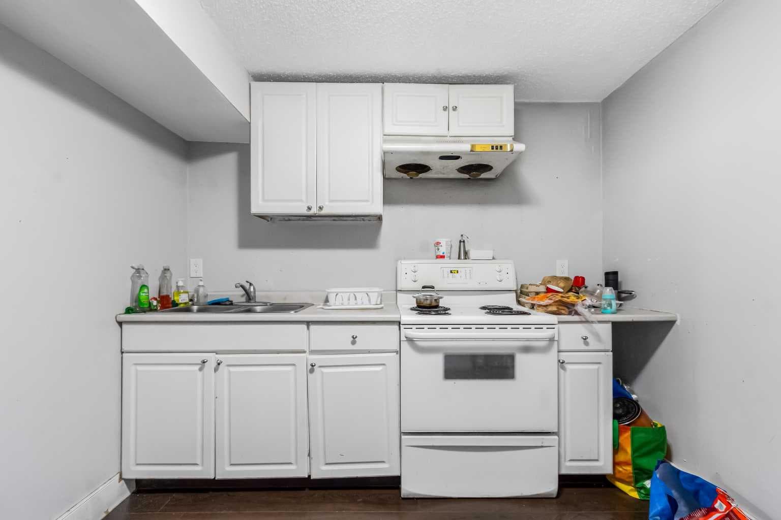 183 Penbrooke Close SE