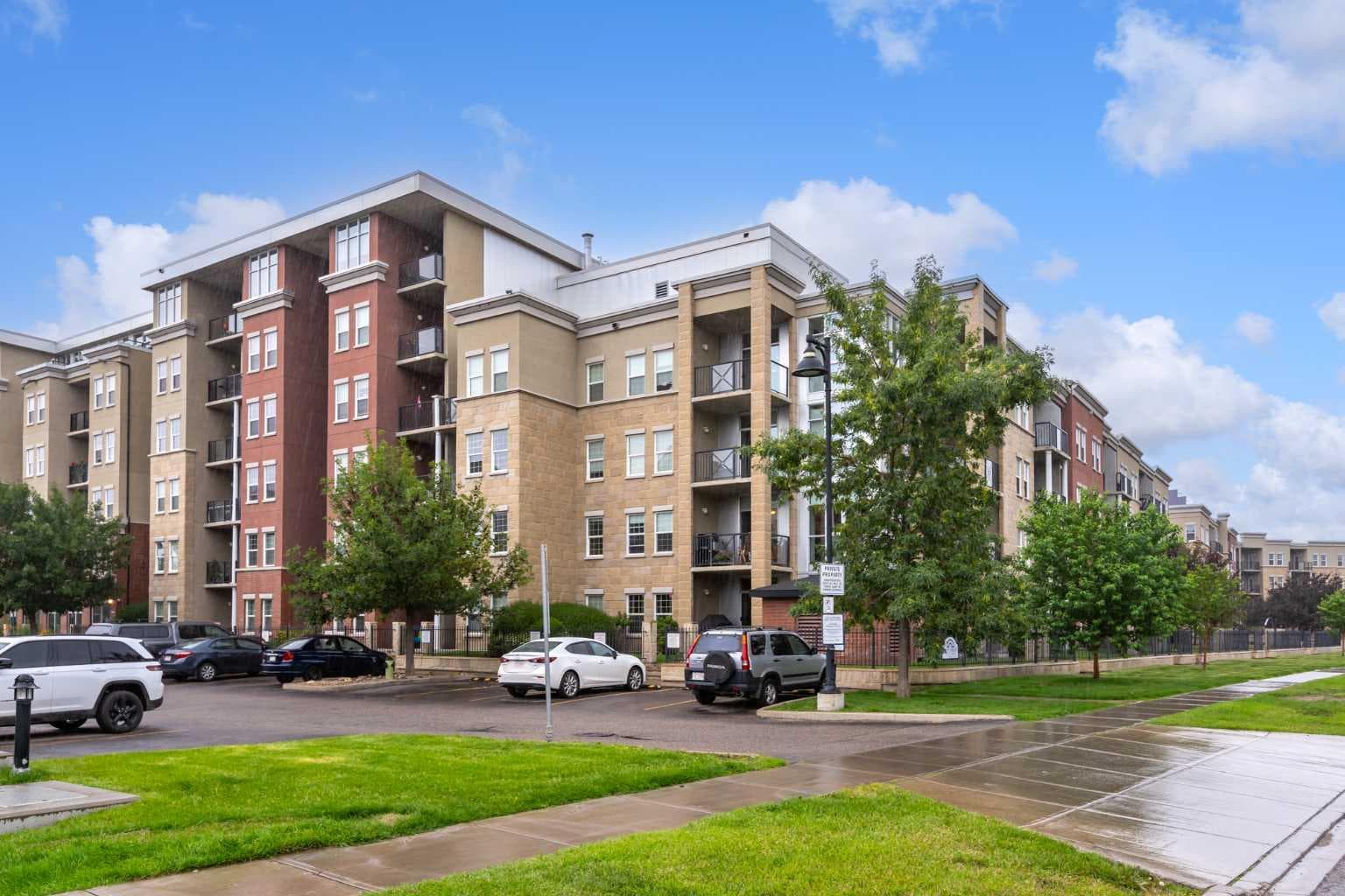 1617, 11811 Lake Fraser Drive SE
