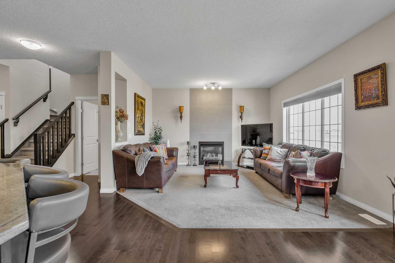 87 Panton Landing NW